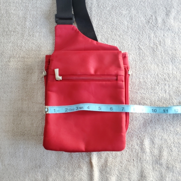 Travelon Anti-Theft Crossbody and Wallet - Picture 11 of 12